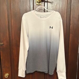 Under Armour Cream Long Sleeve Top